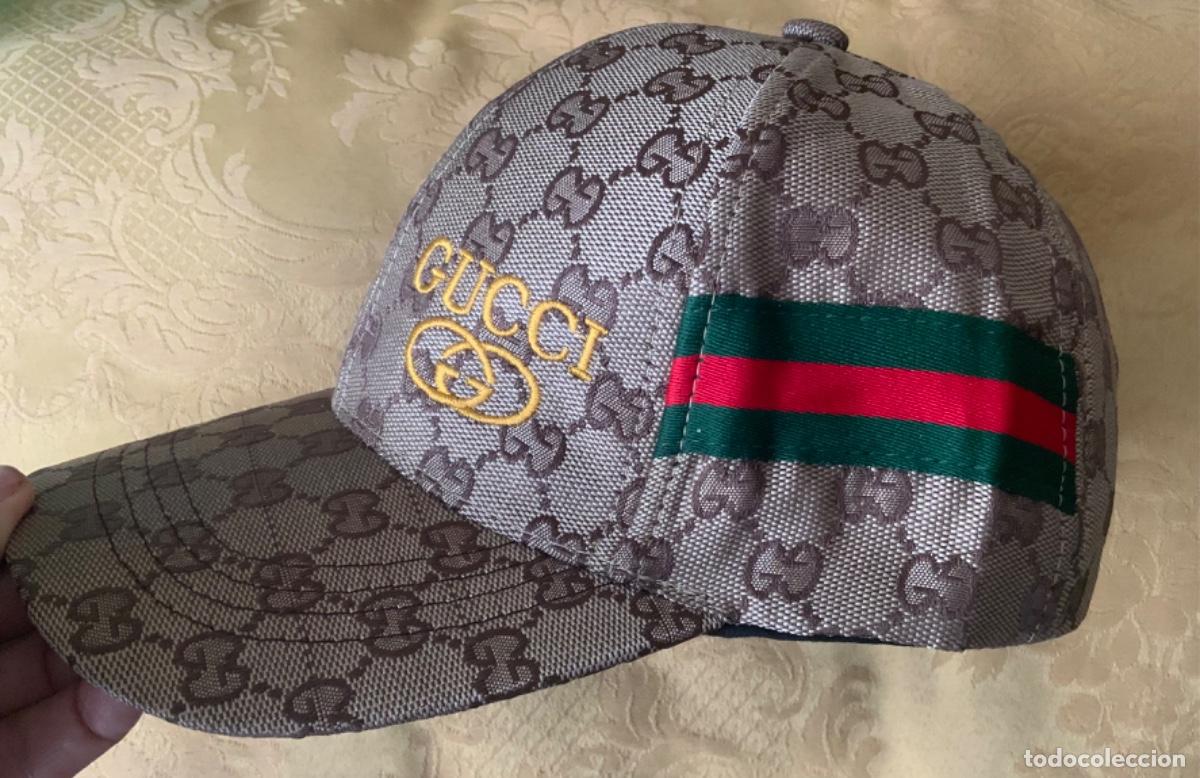 Nuevo: GORRA VISERA COLOR BEIG LOGOS EN DORADO - Foto 8