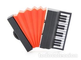 Nuevo: Pendrive Pen Drive USB Cl&eacute; 8GB Acordeon - Foto 1