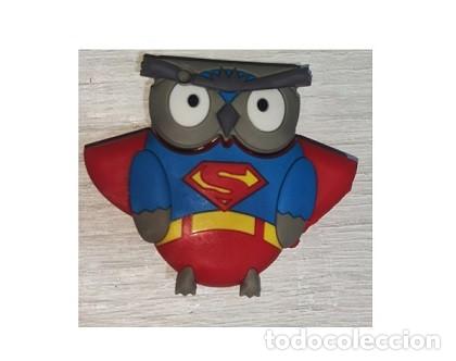 Nuevo: Pendrive Pen Drive USB Cl&eacute; 8GB Buho (Superman) - Foto 1