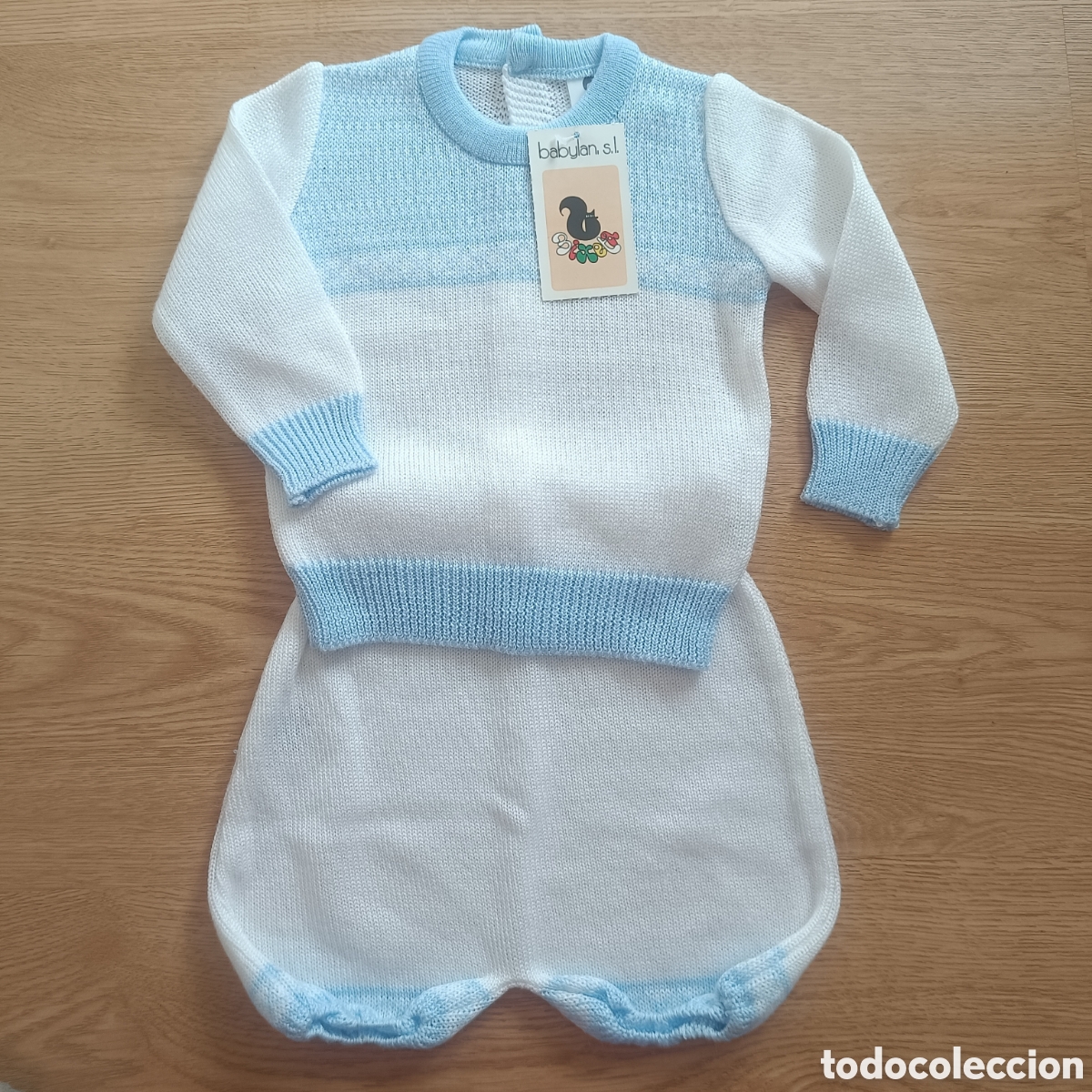 Nuevo: Conjunto Beb&eacute; Blanco y Azul Punto - Foto 1