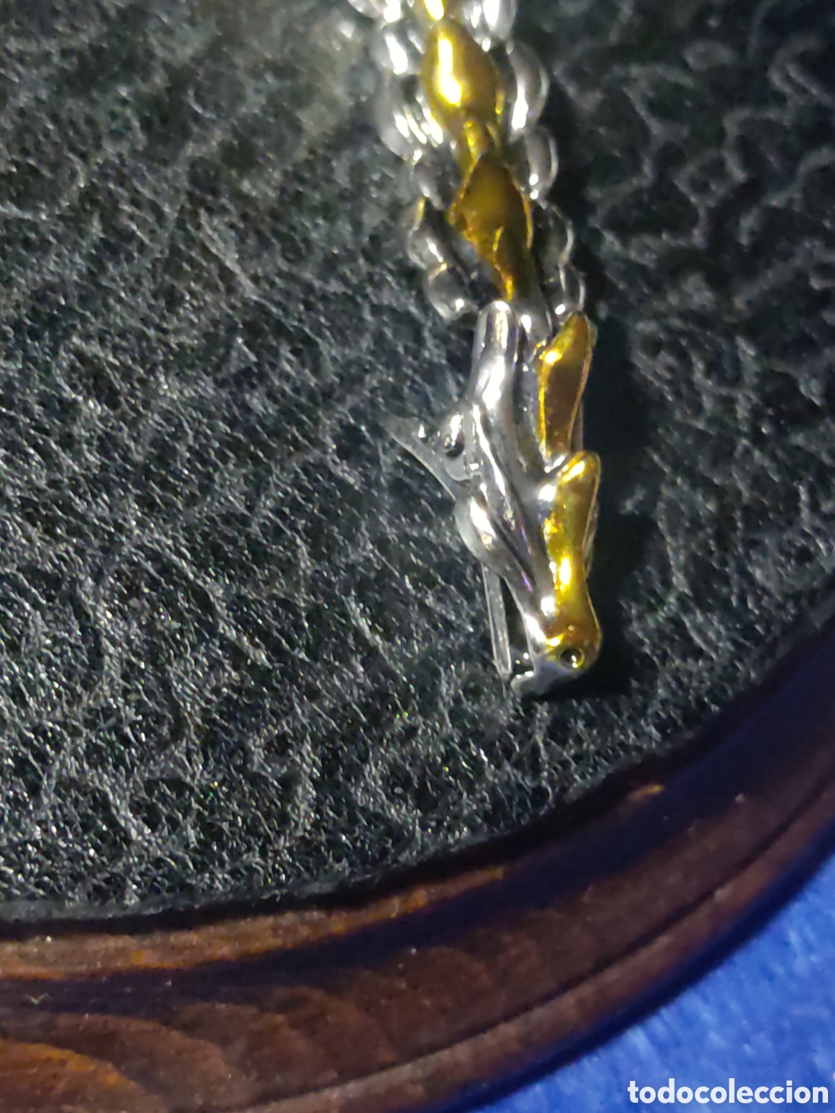 Nuevo: Pulsera drag&oacute;n en dorado y plateado. - Foto 3
