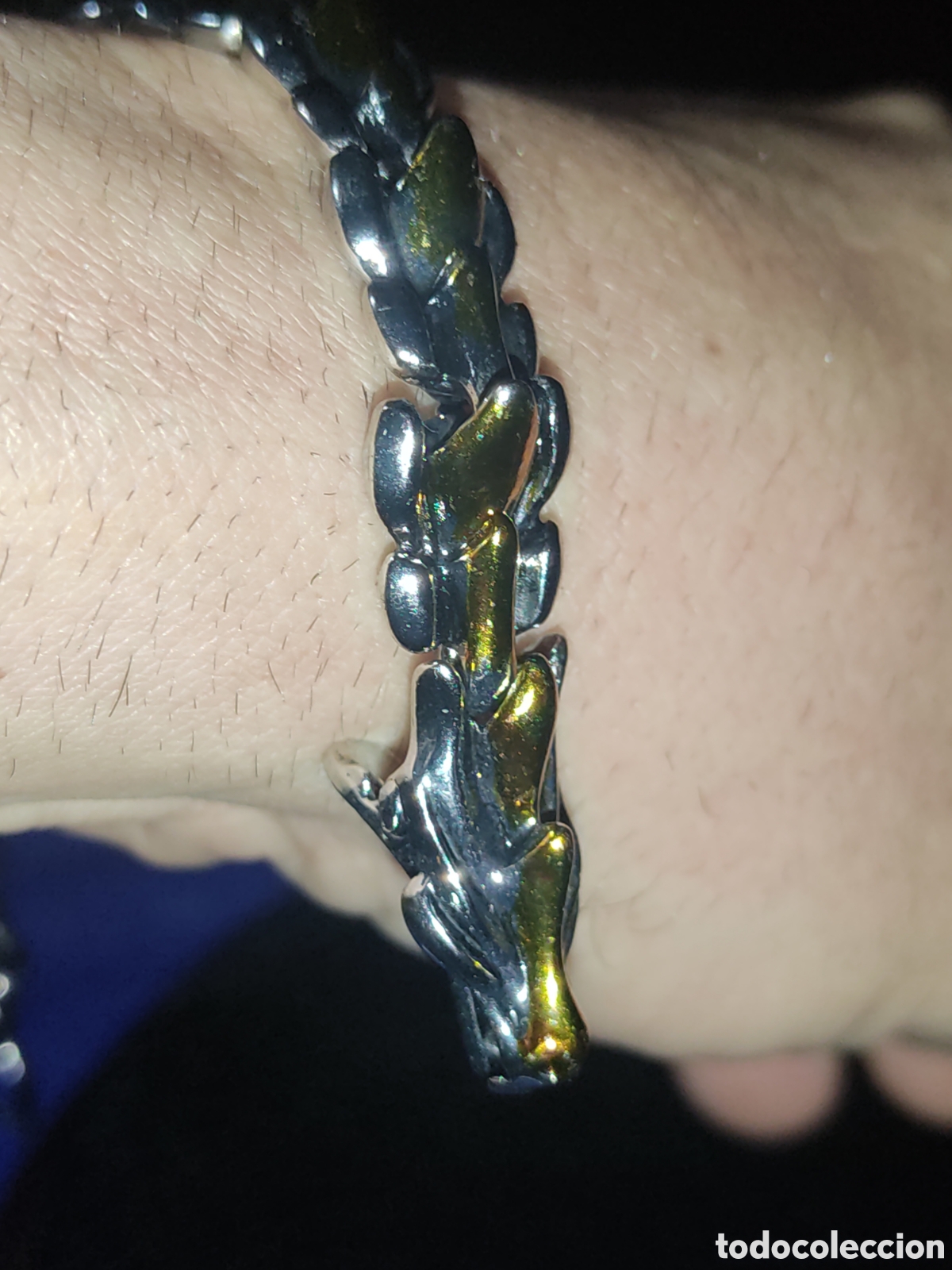 Nuevo: Pulsera drag&oacute;n en dorado y plateado. - Foto 5
