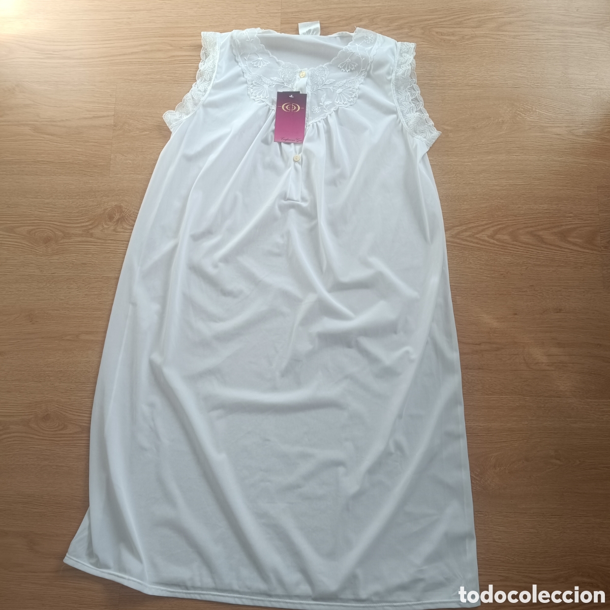 Nuevo: Camis&oacute;n blanco Transparente escote Goa - Foto 7