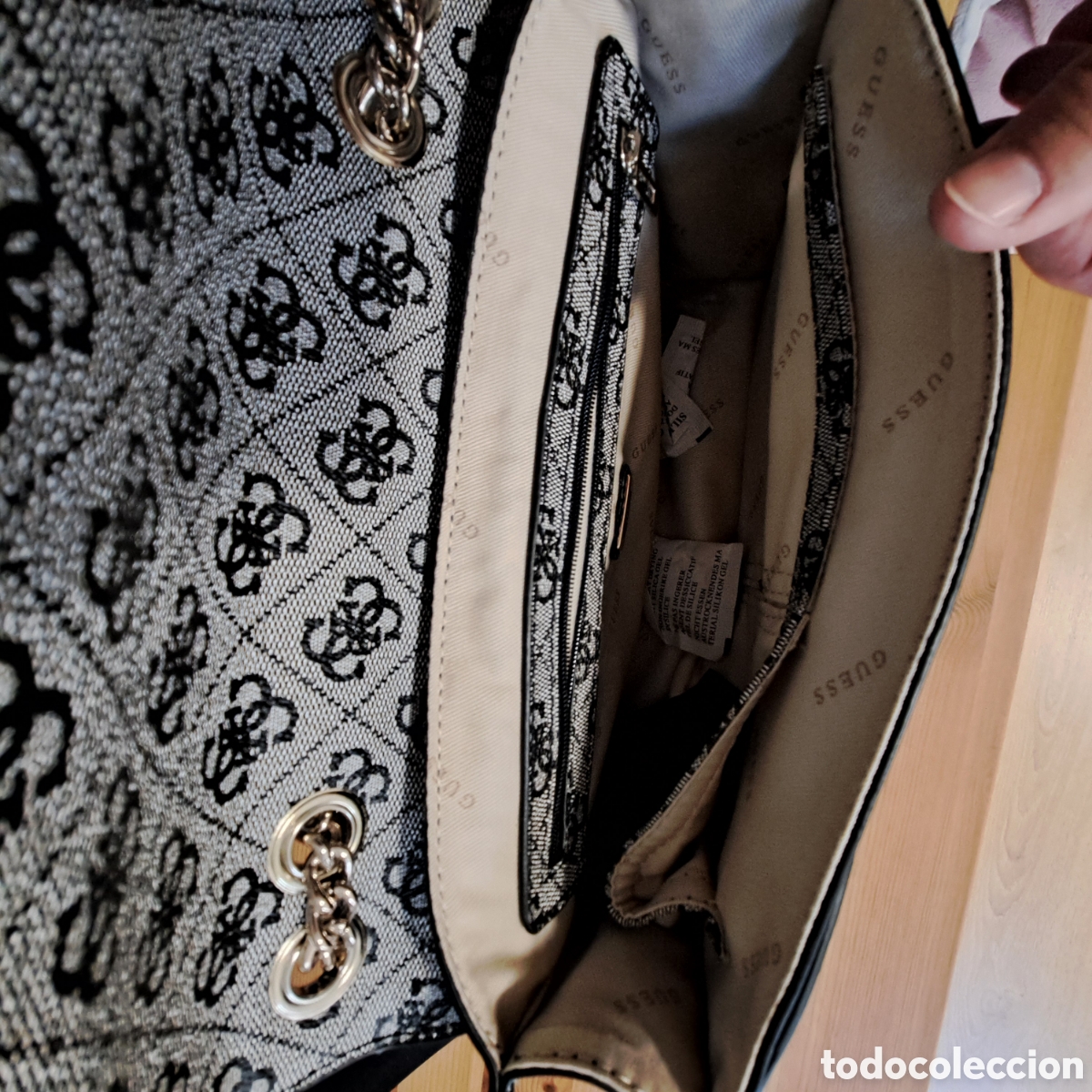 Nuevo: EXCLUSIVO BOLSO DE GUESS EDICI&Oacute;N LIMITADA. REF S5 - Foto 8