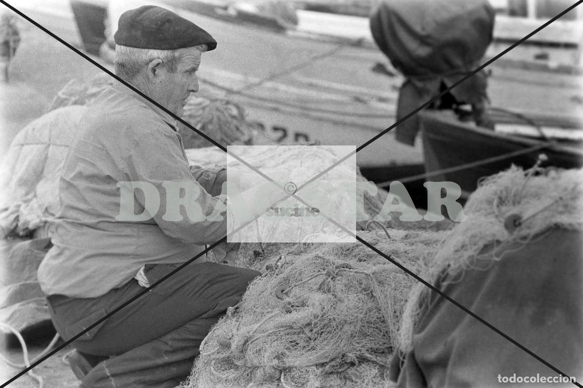 Nuevo: GENTE DEL GRAO DE CASTELLON EN EL RECUERDO, REMENDANDO REDES C65 - Foto 1