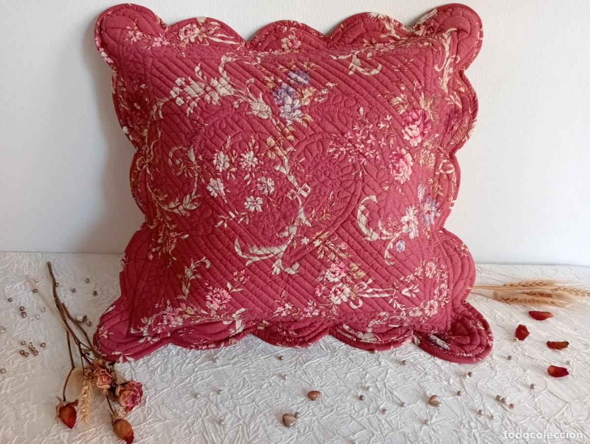 Nuevo: Funda de almohada acolchada en algod&oacute;n estampado vintage, 50x48 cm. - Foto 1