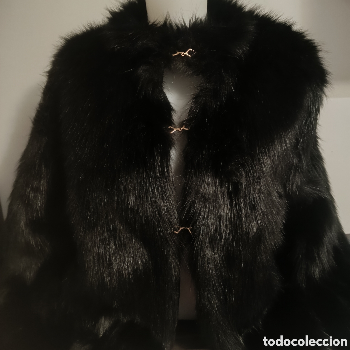Nuevo: Chaquet&oacute;n Pelo Sint&eacute;tico Negro - Foto 3