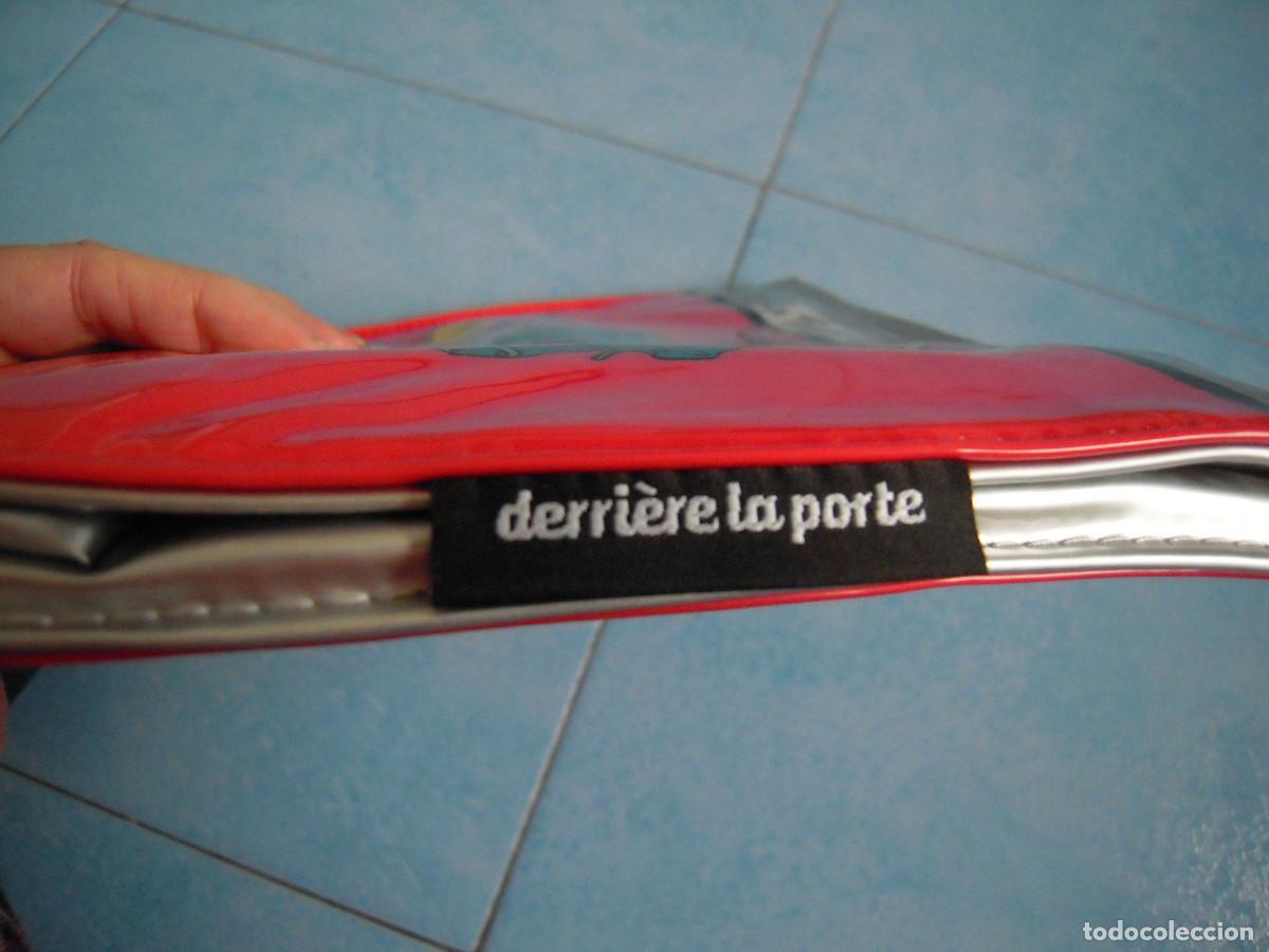 Nuevo: Neceser rojo perro derri&egrave;re la porte - Foto 4