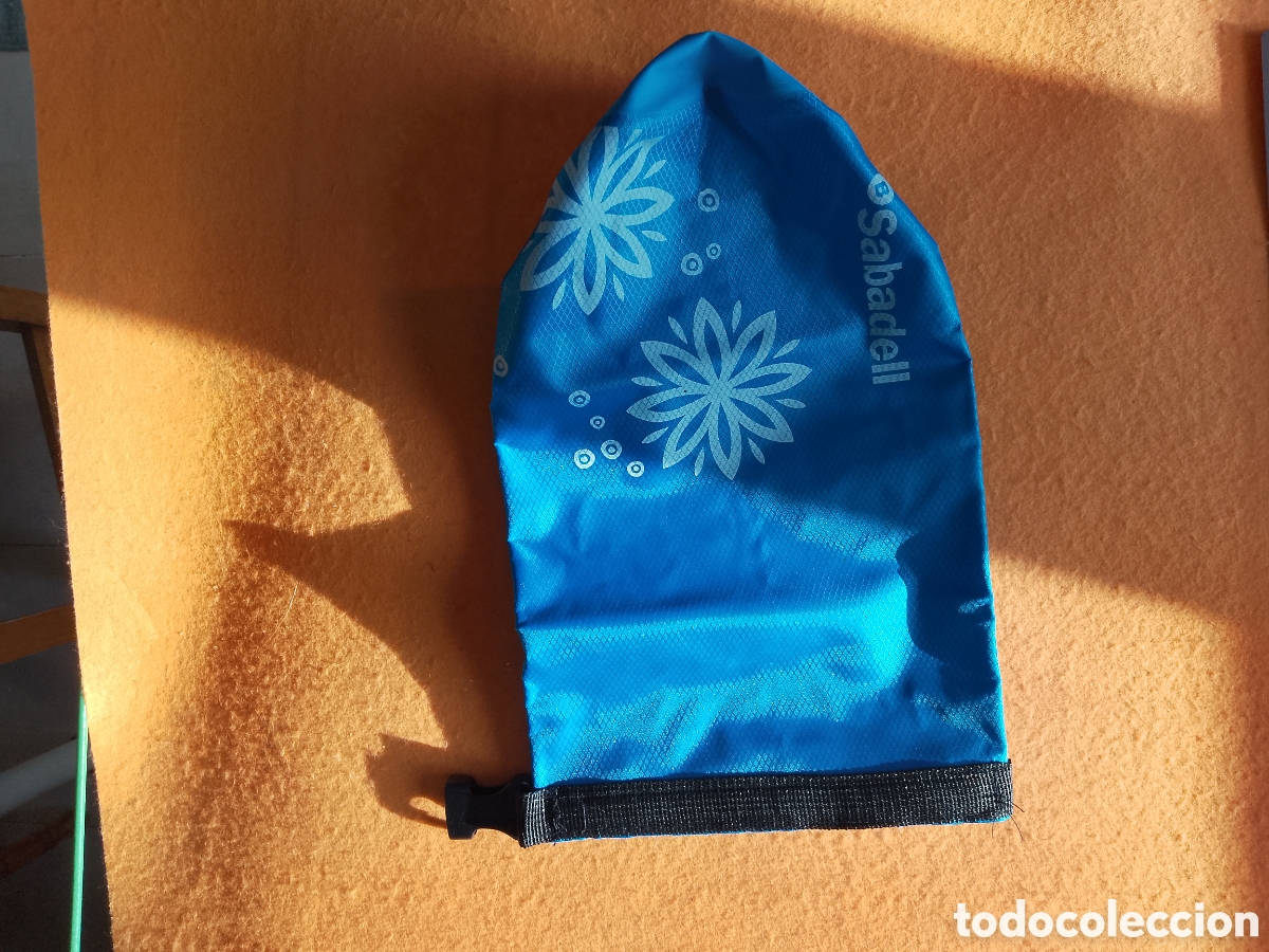 Nuevo: bolsa impermeable . Banco Sabadell . Nueva - Foto 4