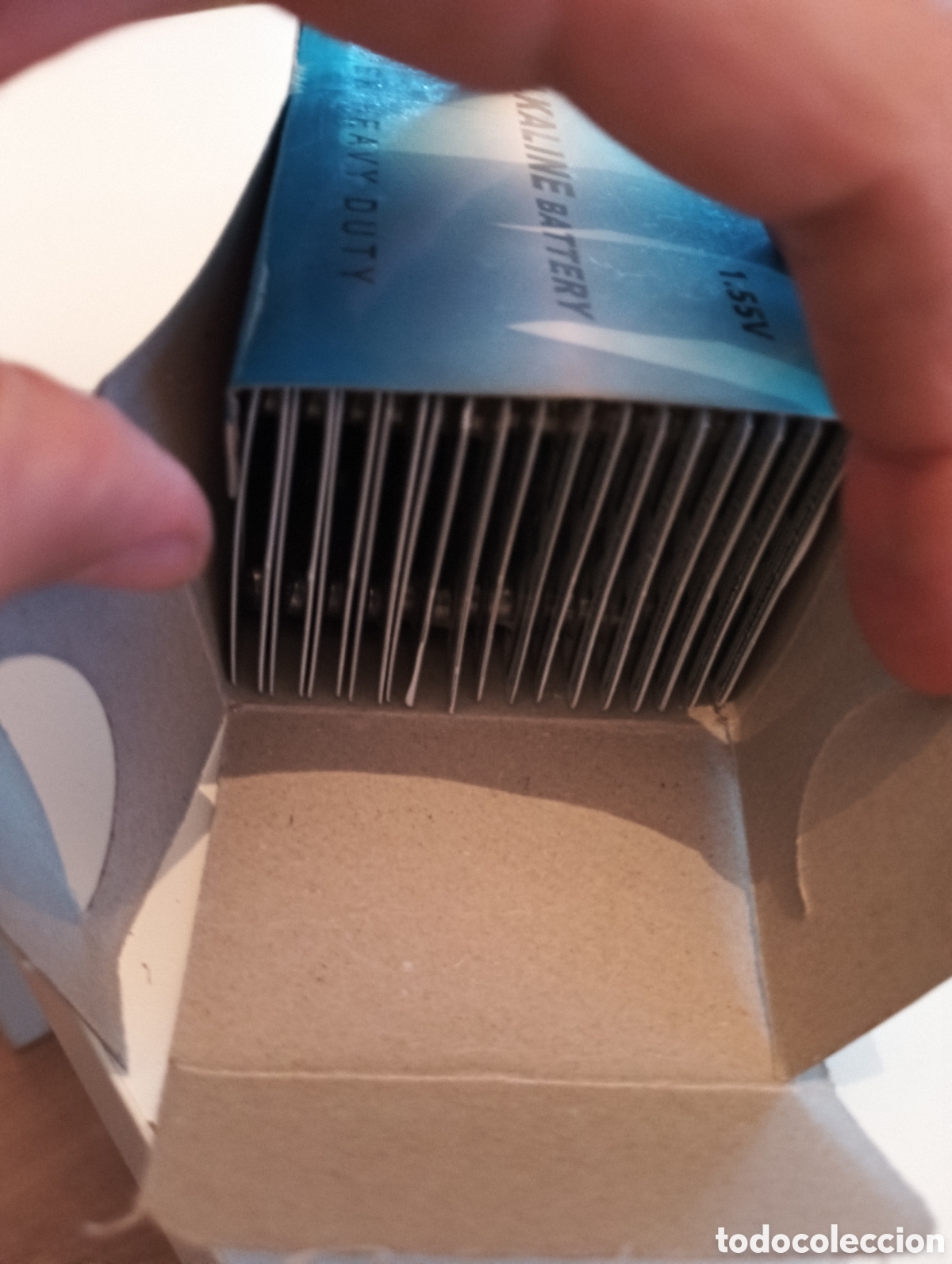 Nuevo: Caja con 200 pilas de reloj - Foto 4