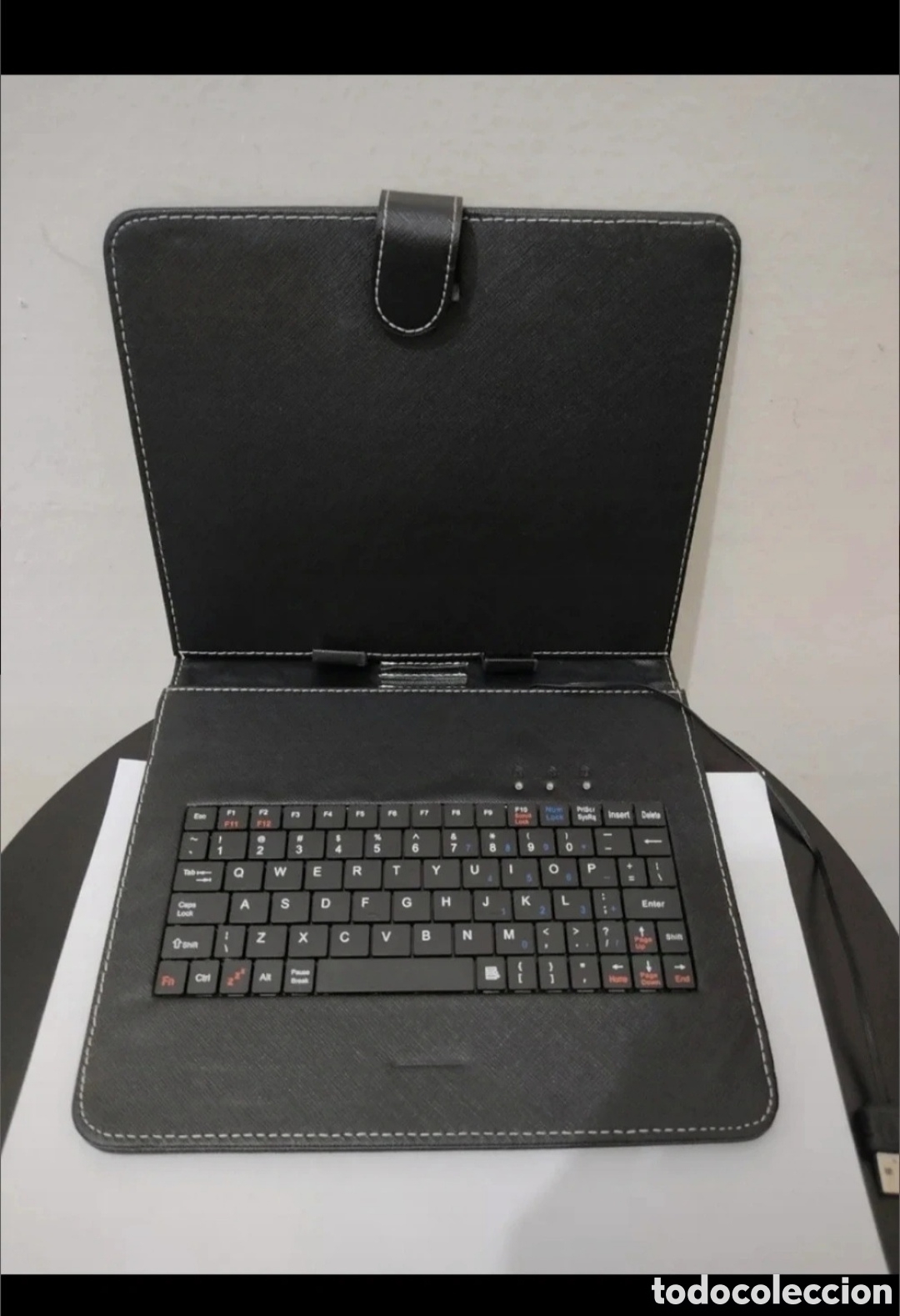 Nuevo: Teclado para Tablet Universal con Funda Nuevo - Foto 1