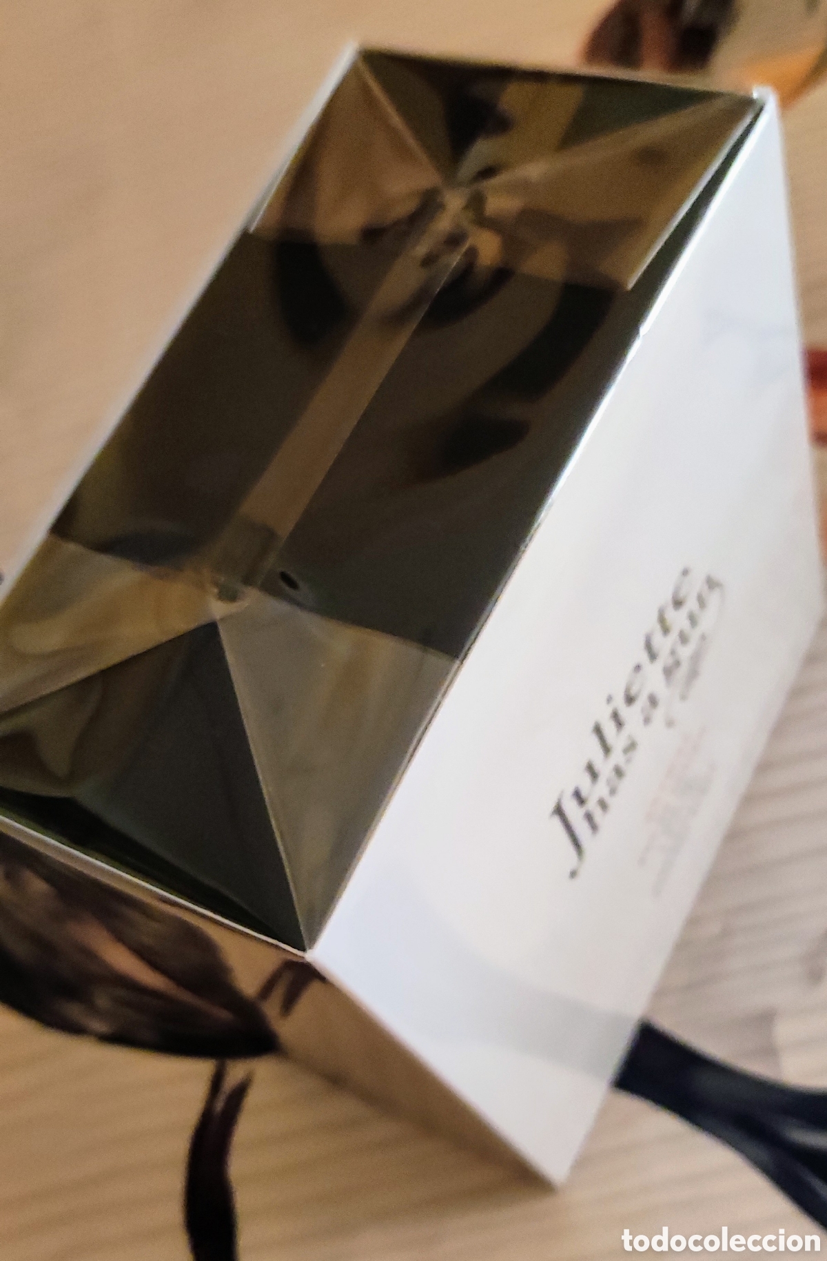Nuevo: JULIETTE HAS A GUN perfume ANYWAY - Foto 4