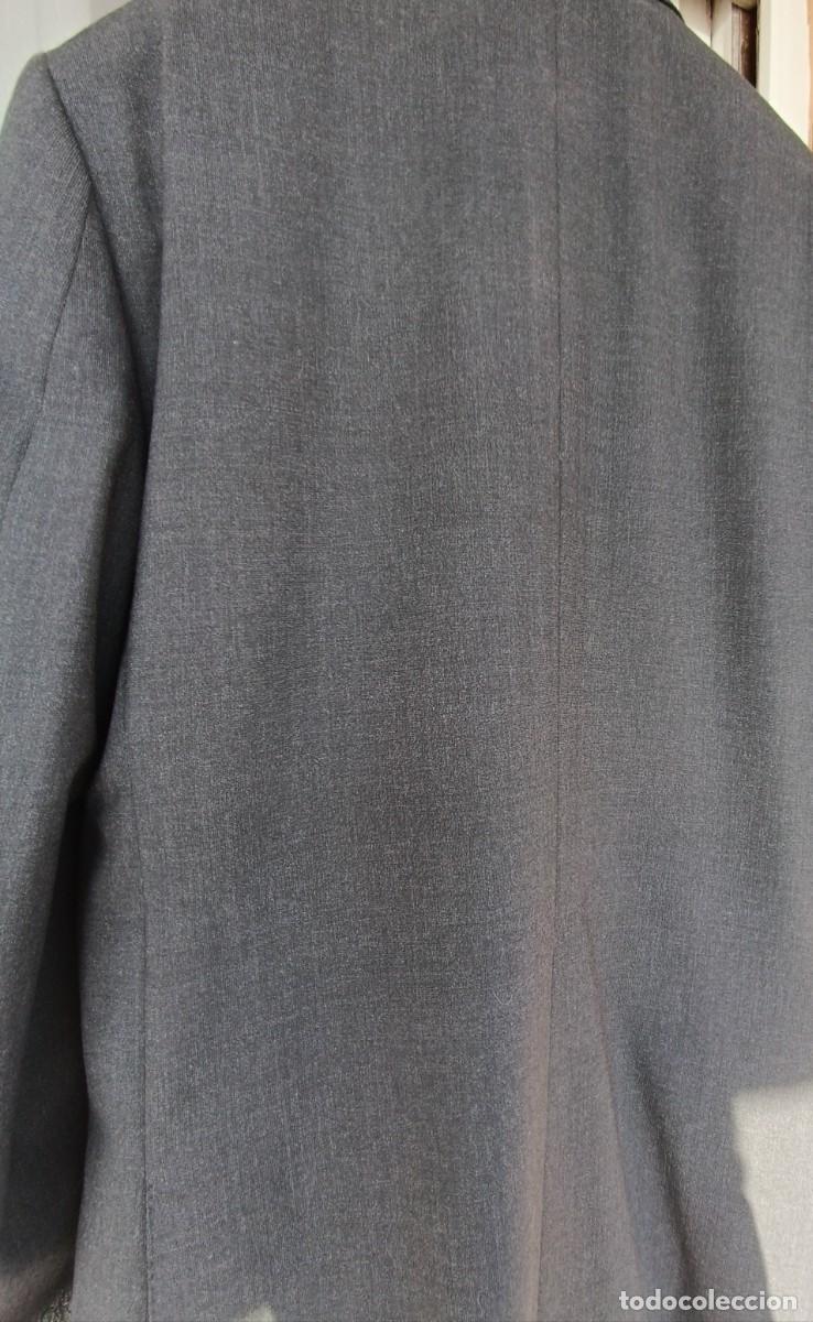 Nuevo: Traje gris marengo A ESTRENAR - Foto 4