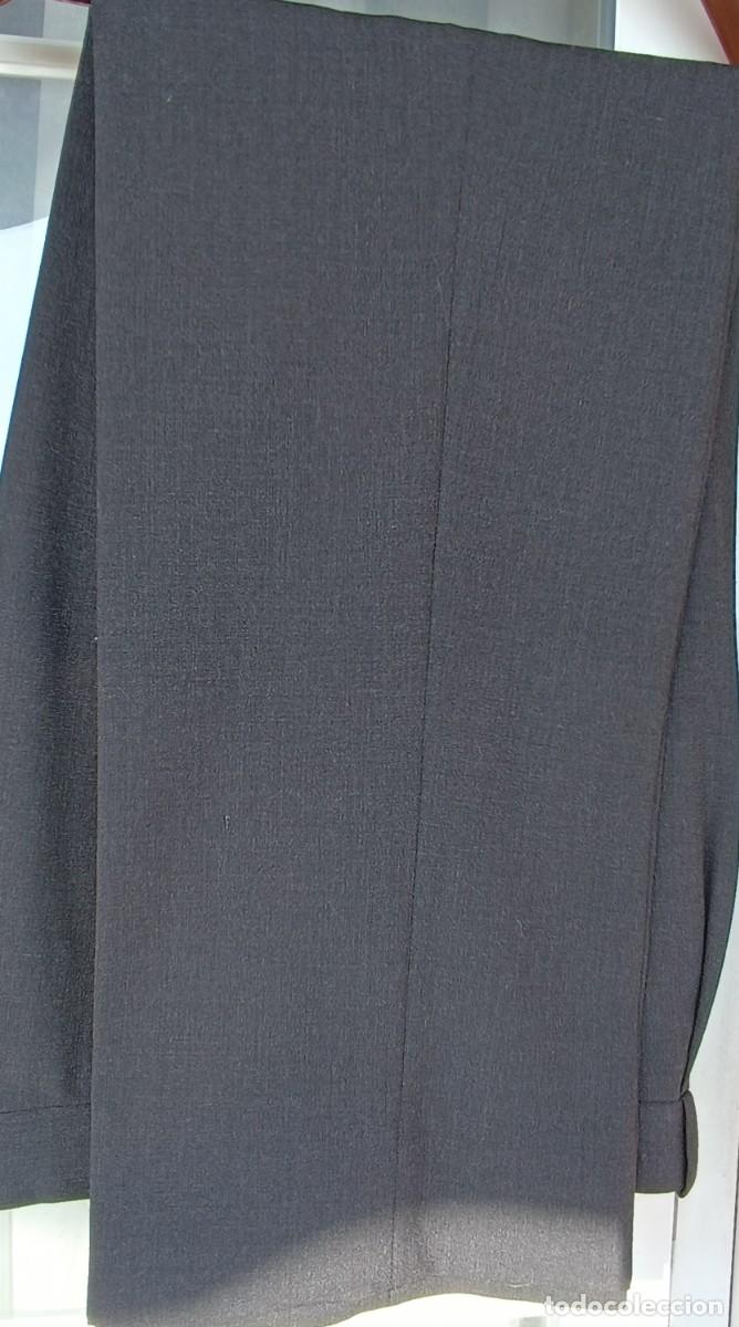 Nuevo: Traje gris marengo A ESTRENAR - Foto 6