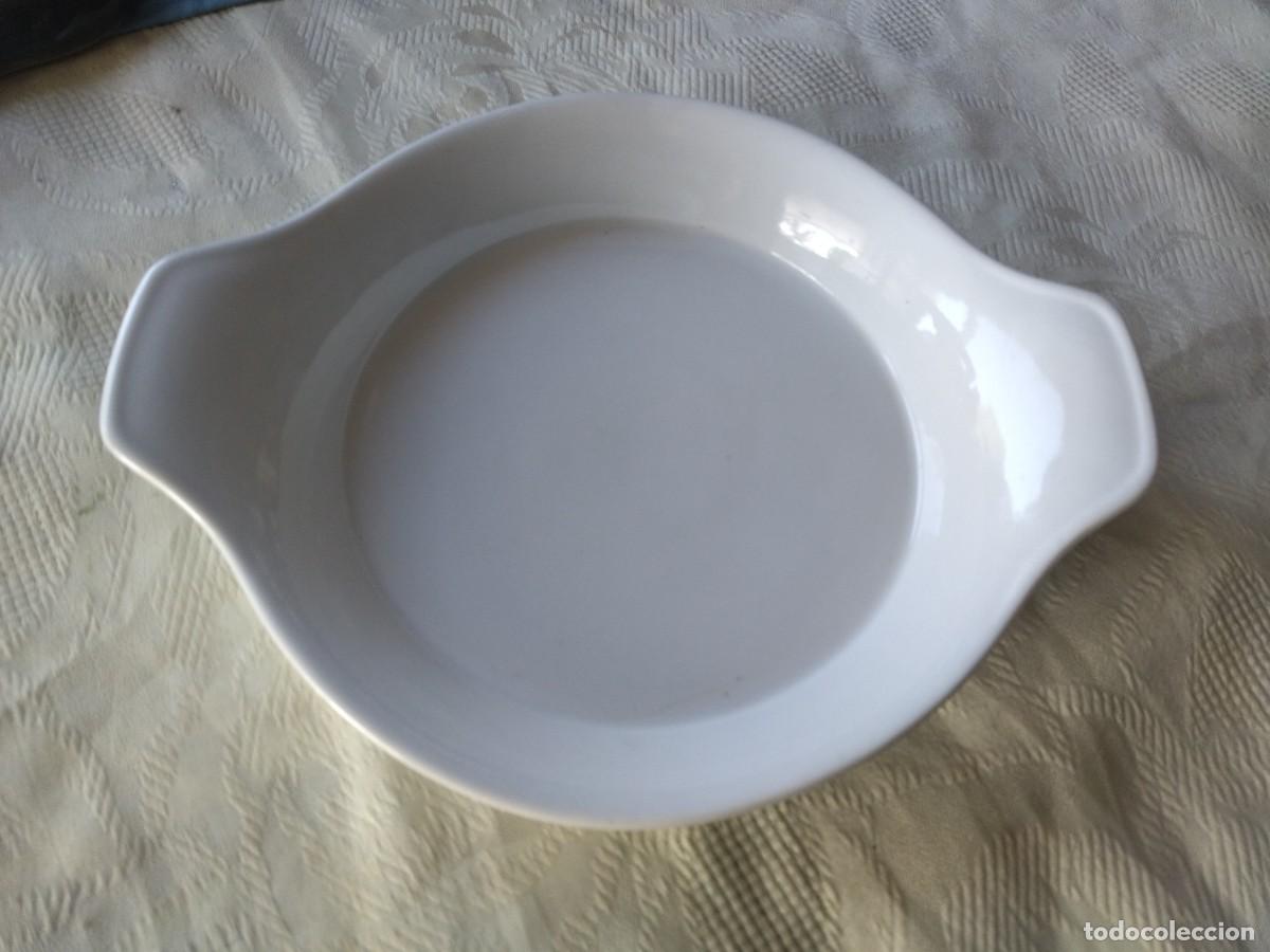 Nuevo: Cazuela de porcelana para microondas y horno. - Foto 1