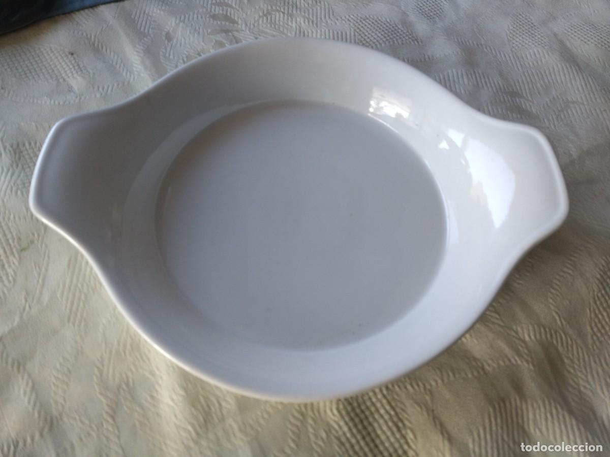Nuevo: Cazuela de porcelana para microondas y horno. - Foto 2