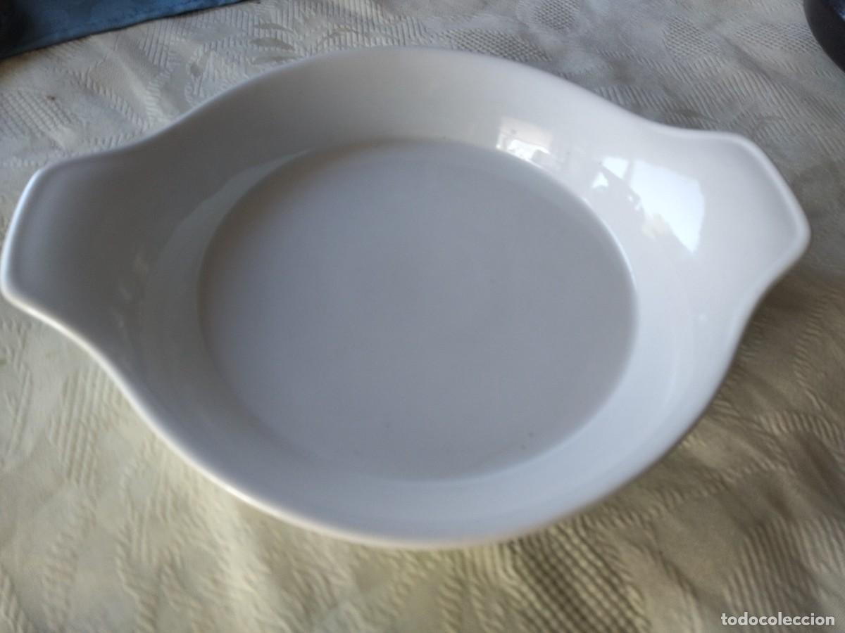 Nuevo: Cazuela de porcelana para microondas y horno. - Foto 3