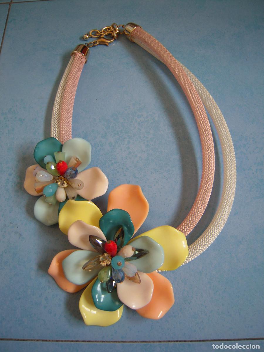 Nuevo: Collar multicolor dos flores grandes - Foto 1