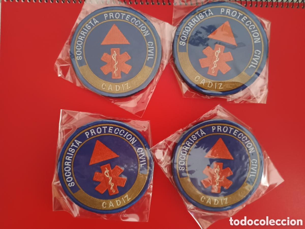 Nuevo: N 19 LOTE DE 4 PARCHES CON VELCRO - Foto 1