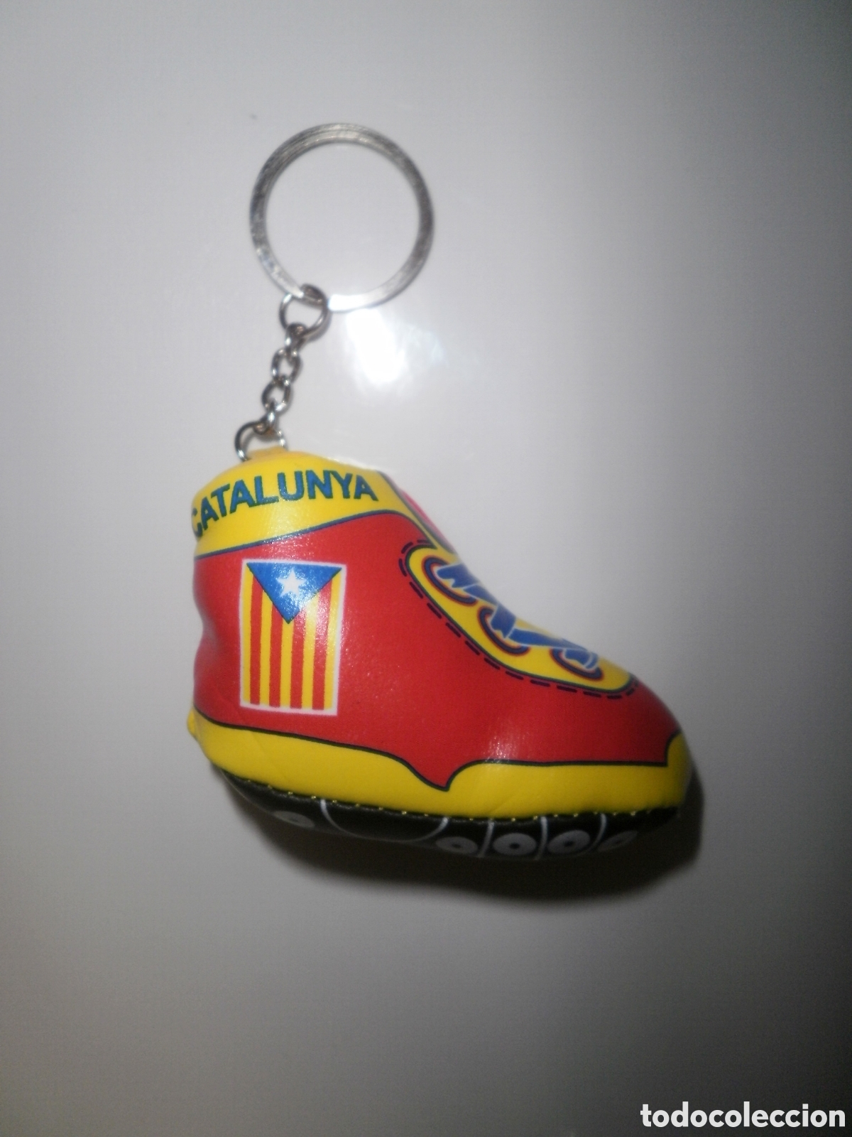 Nuevo: Llavero botas Estelada - Foto 2