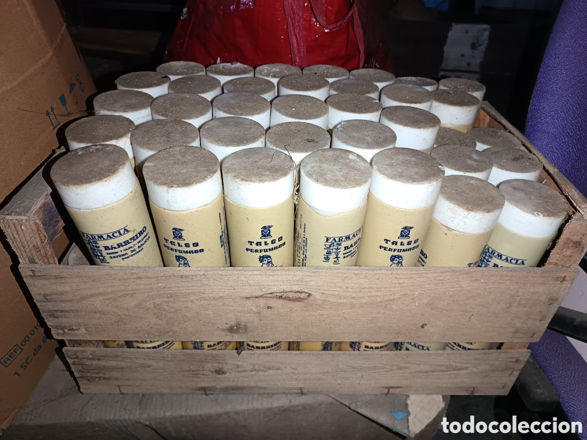 Nuevo: Lote de botes de talco perfumado. M&aacute;s de 1000 botes - Foto 1