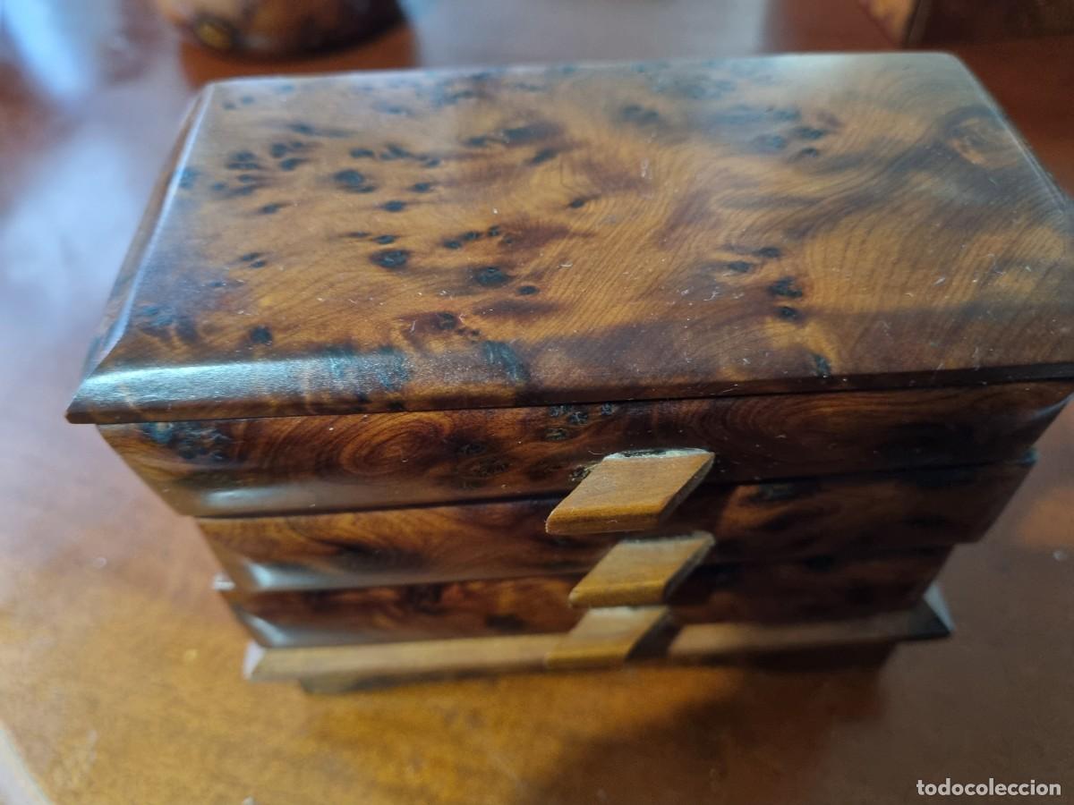 Nuevo: peque&ntilde;o mueble en maderas nobles - Foto 1