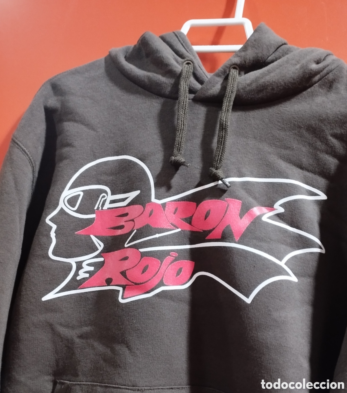 Nuevo: SUDADERA BARON ROJO - CON CAPUCHA - NUEVA - - Foto 2