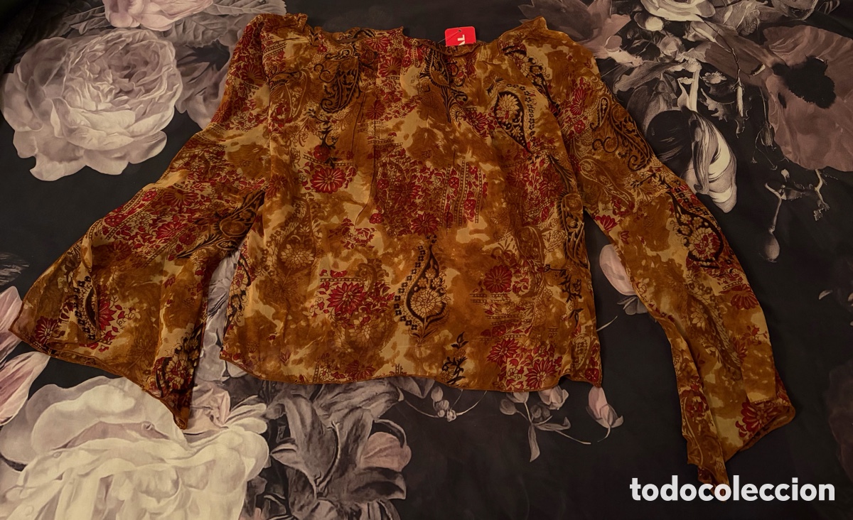 Nuevo: Blusa Estampada y Mangas Campa&ntilde;a - Foto 4