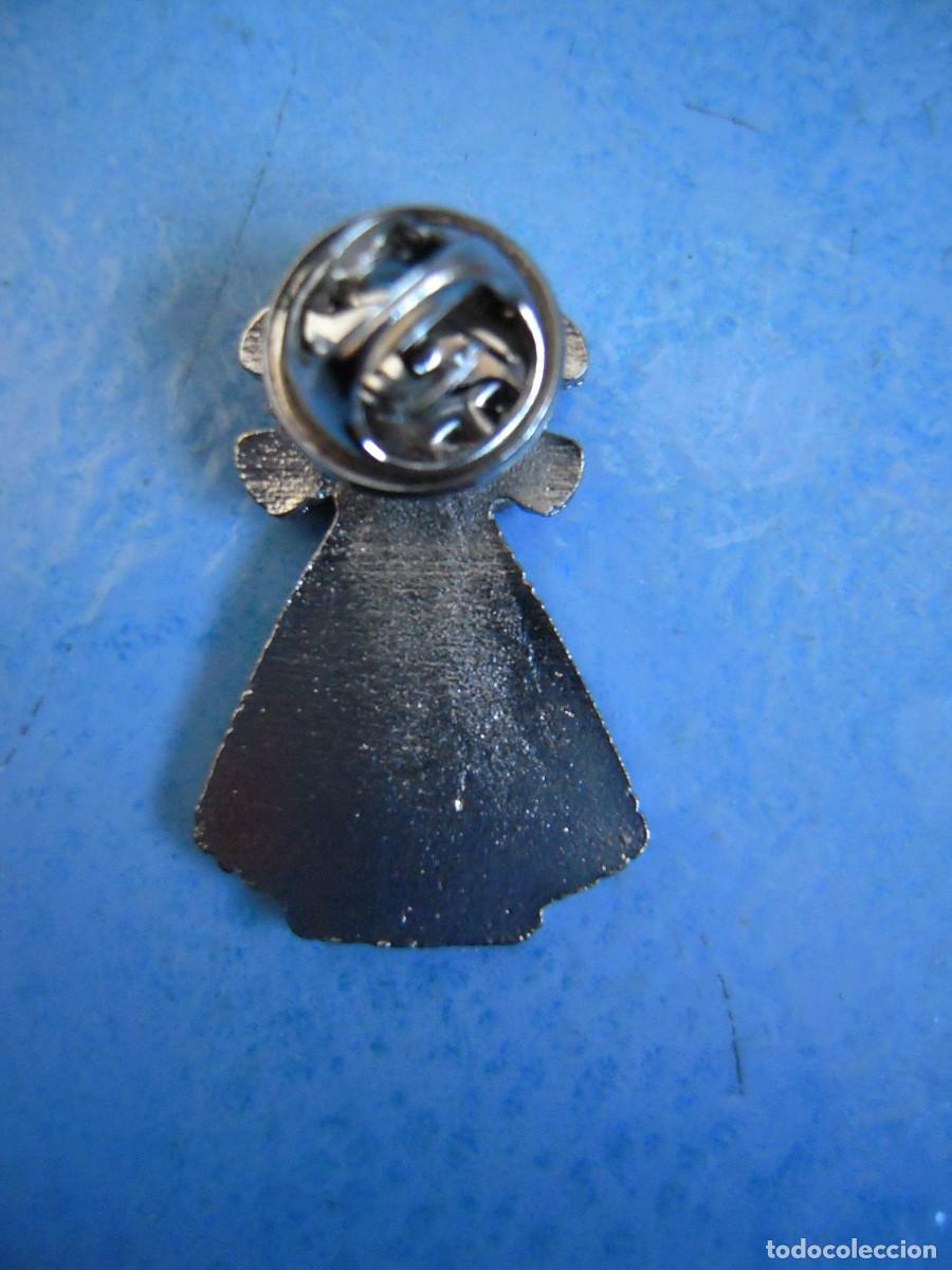 Nuevo: Pin plateado Virgen del Pilar - Foto 2