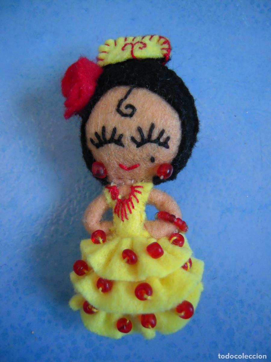 Nuevo: Broche fieltro andaluza - Foto 1