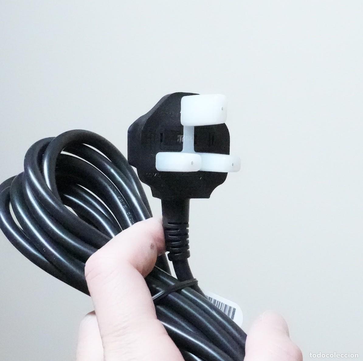 Nuevo: 3 CABLES DE CORRIENTE - CONECTOR BRITANICO A CONECTOR IEC - Foto 2