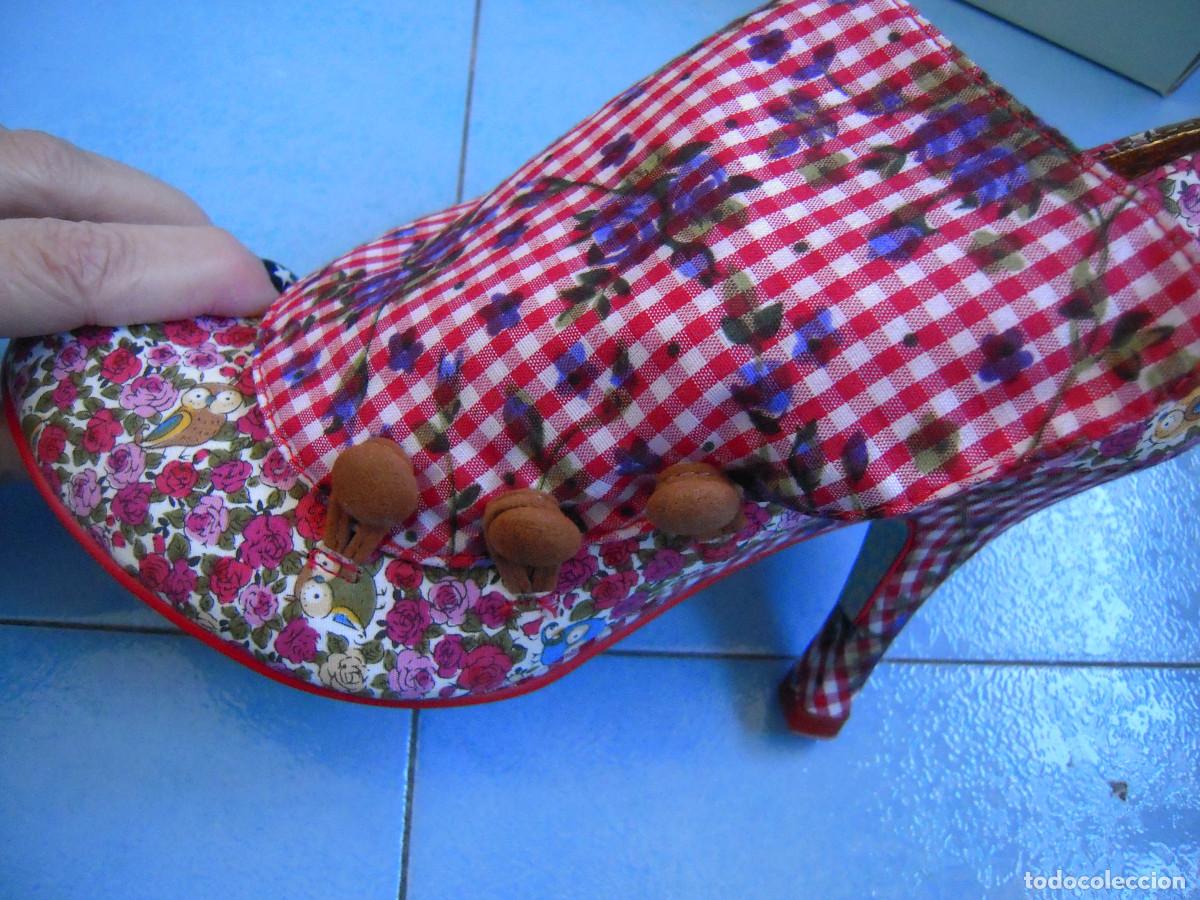 Nuevo: Zapato Irregular Choice modelo Flick Flack talla 38 - Foto 3