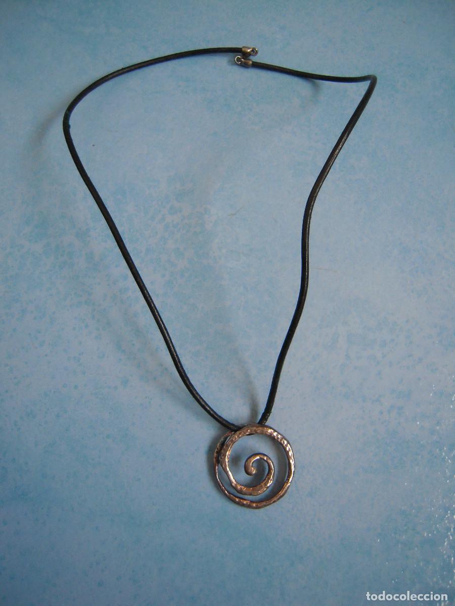 Nuevo: Collar espiral met&aacute;lica - Foto 1