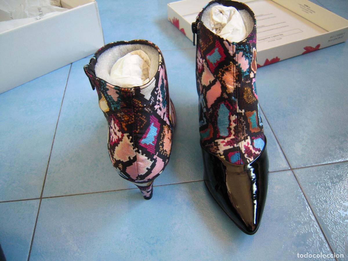 Nuevo: Botines print serpiente multicolor talla 38 - Foto 16
