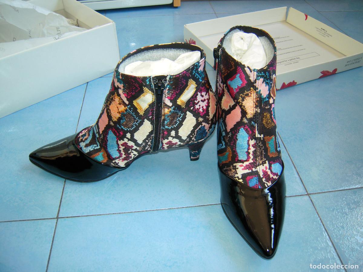 Nuevo: Botines print serpiente multicolor talla 38 - Foto 17