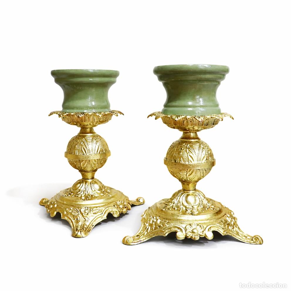 Nuevo: Par de candelabros dorados con base - Foto 1