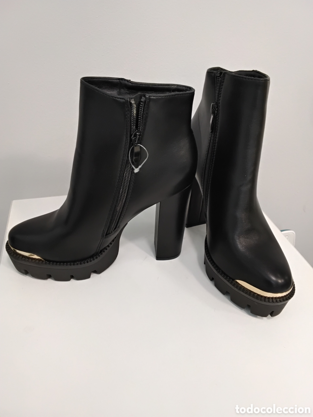 Nuevo: Botin Negro Super Tac&oacute;n