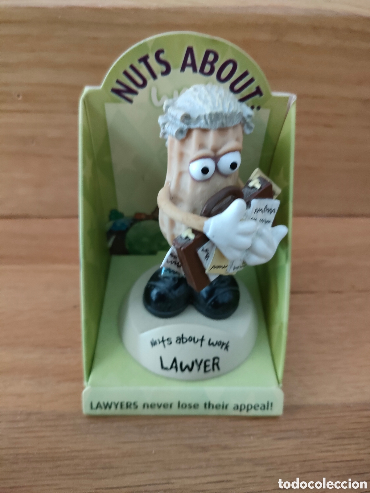 Nuevo: NUTS PROFESIONES: ABOGADO