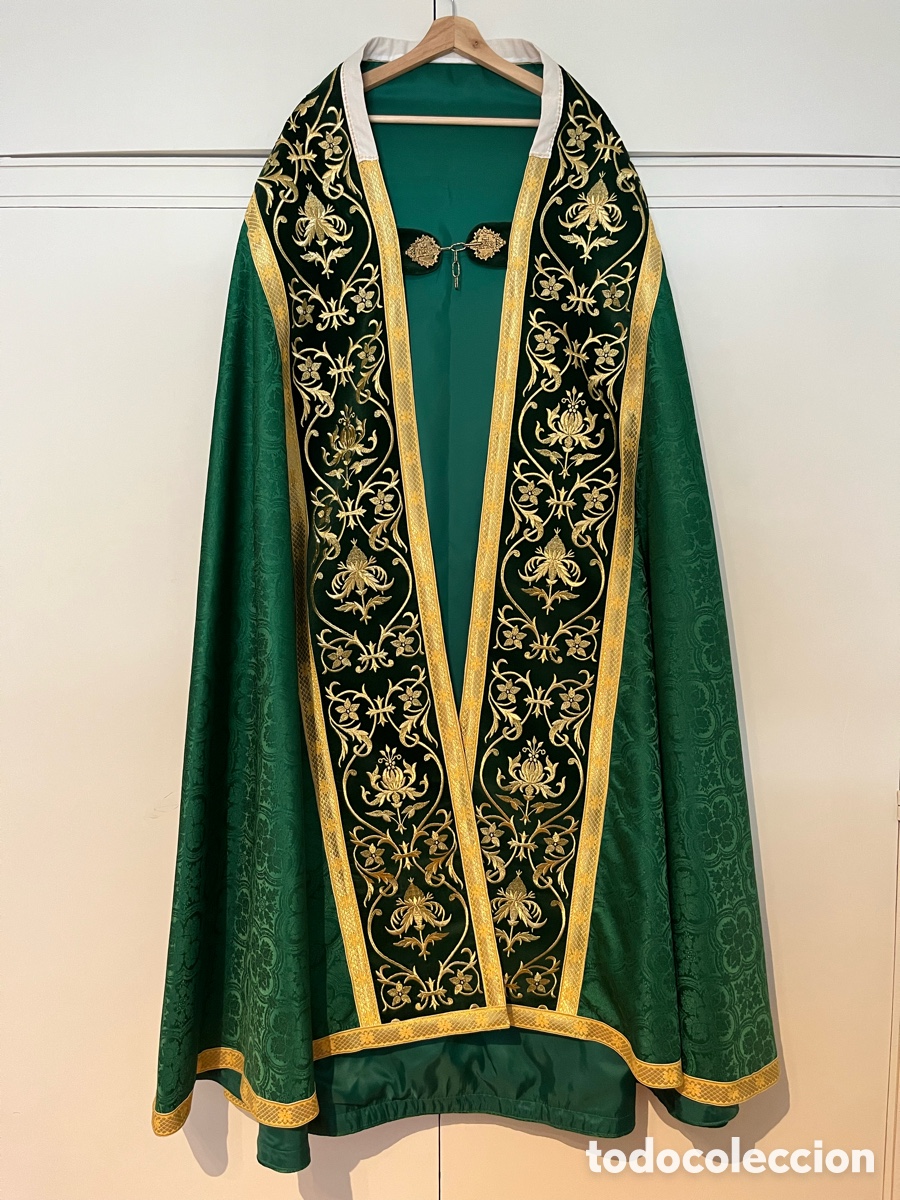 Nuevo: Capa pluvial de color verde