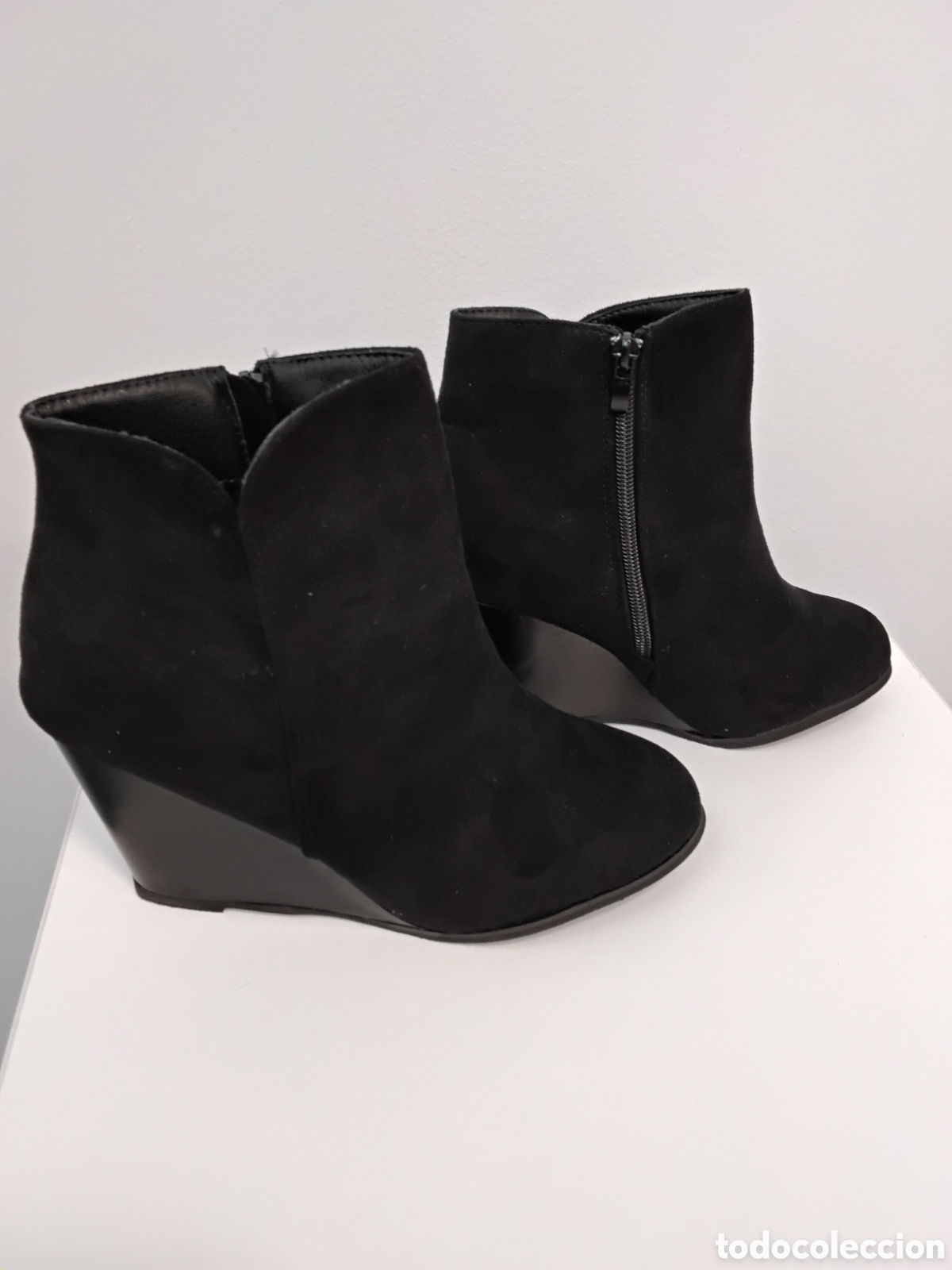 Nuevo: Botines Negro Tacon cu&ntilde;a - Foto 2