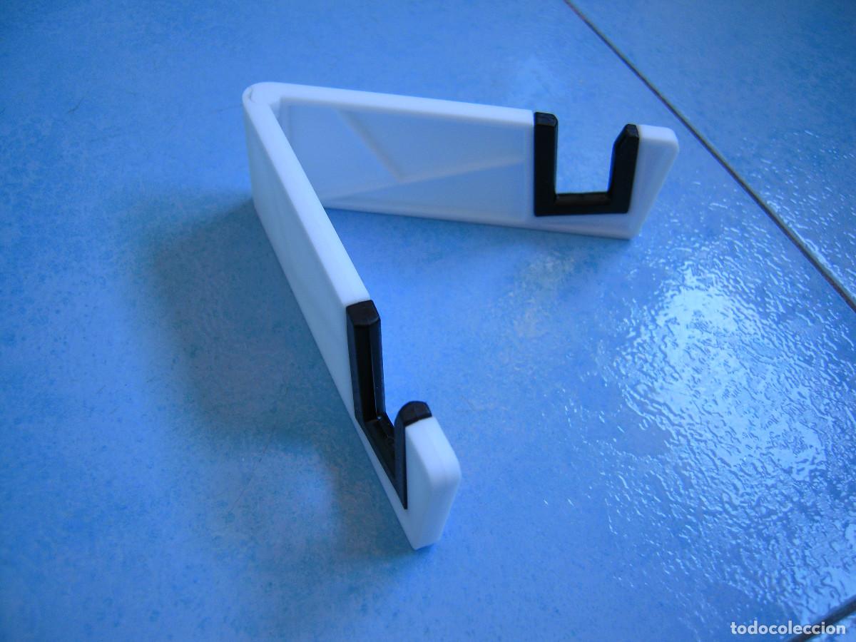 Nuevo: Soporte de pl&aacute;stico en V plegable para m&oacute;vil