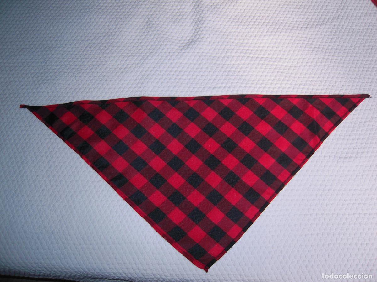 Nuevo: Par de cachirulos triangulares - Foto 9