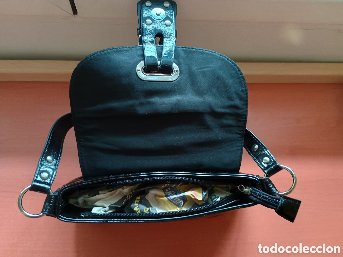 Nuevo: Bolso de mano negro con tachuelas - Foto 5