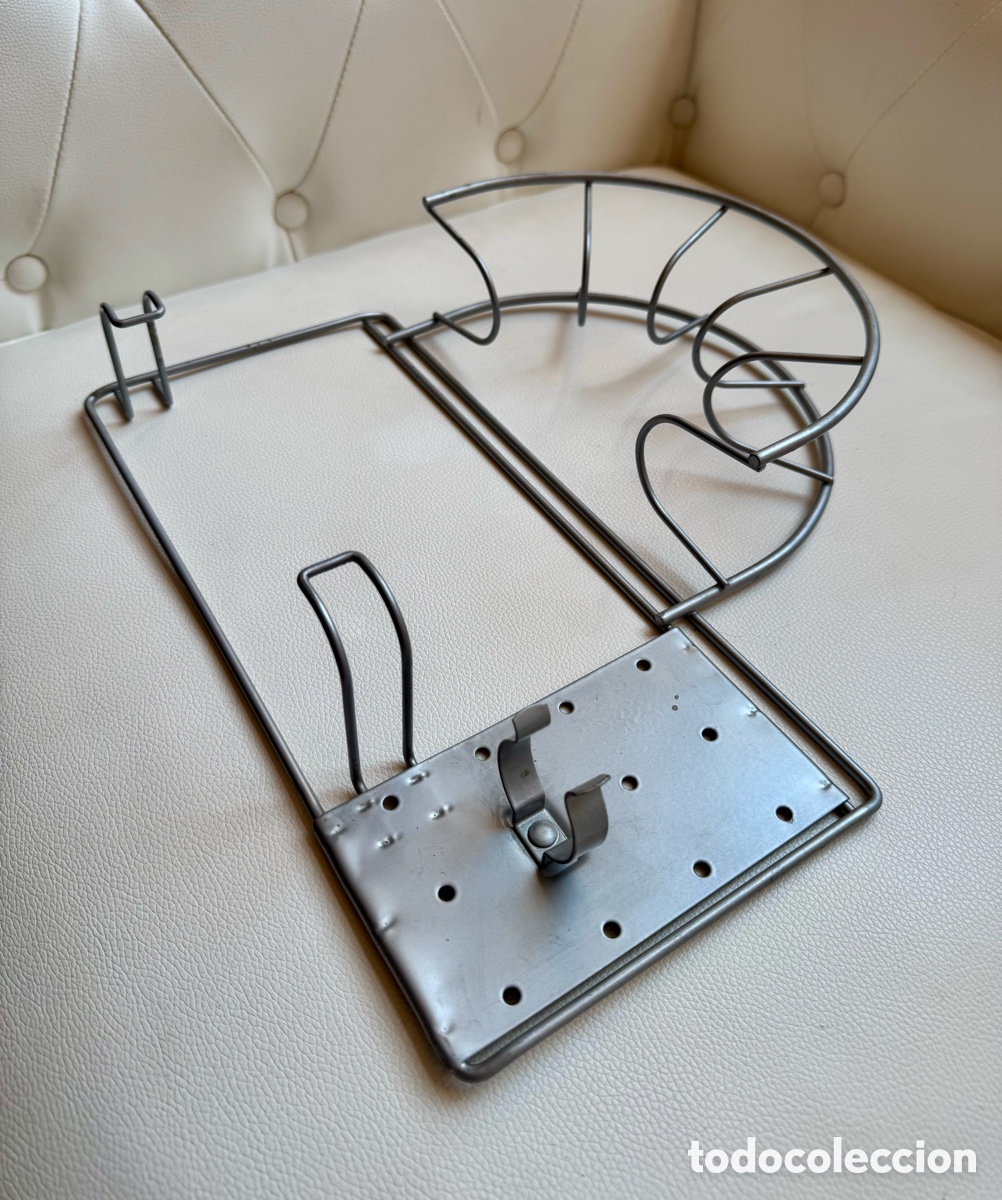Nuevo: SOPORTE ACCESORIOS ASPIRADORA - Foto 2