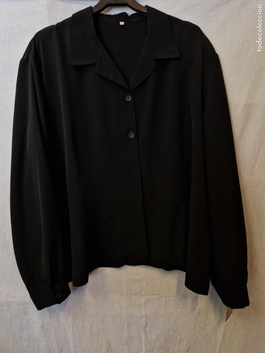 Nuevo: BONITA CAMISA PARA MUJER MANGA LARGA. COLOR NEGRA. TALLA 58