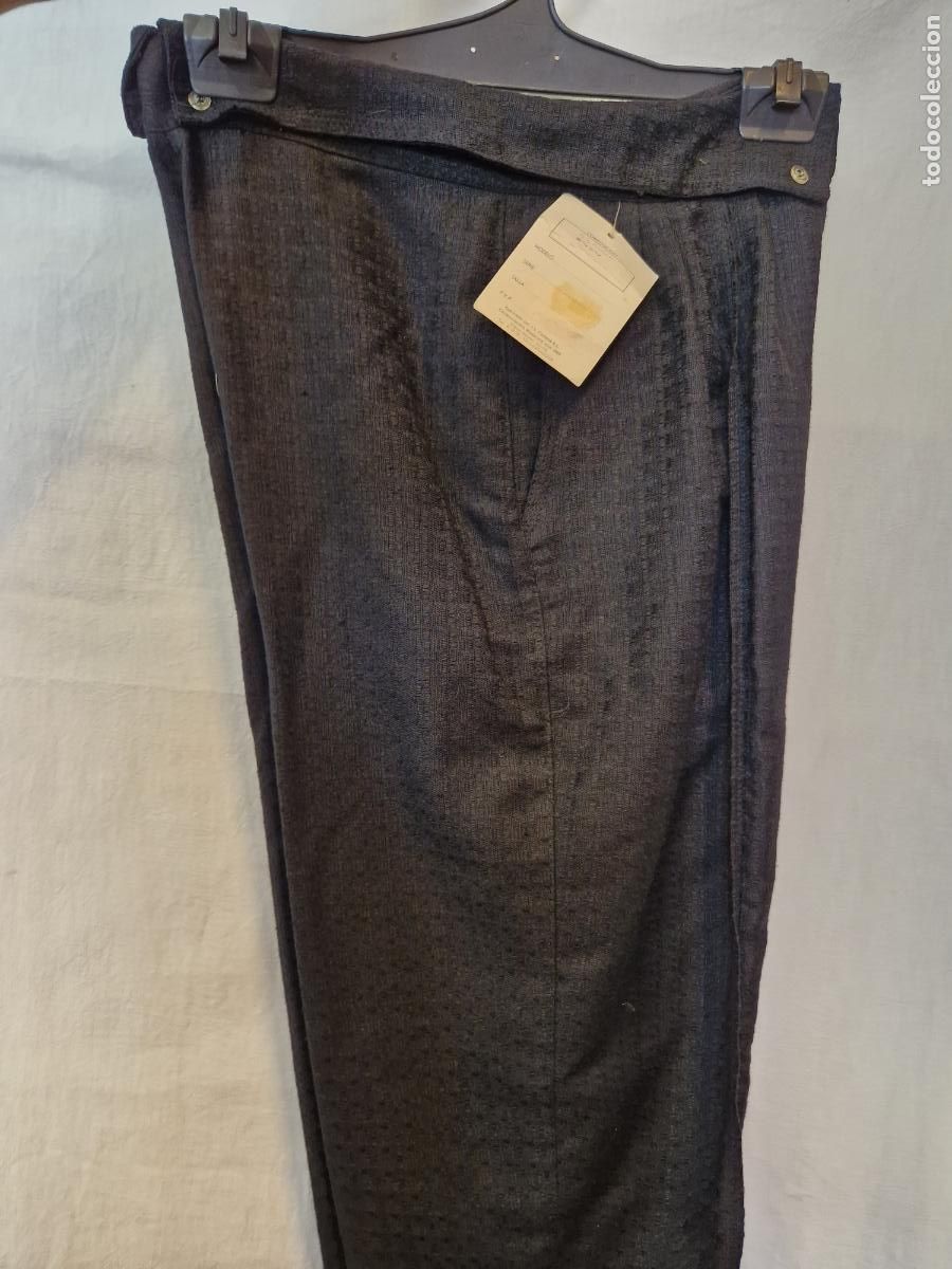 Nuevo: BONITO PANTALON PARA MUJER. COLOR NEGRA. TALLA XXXL