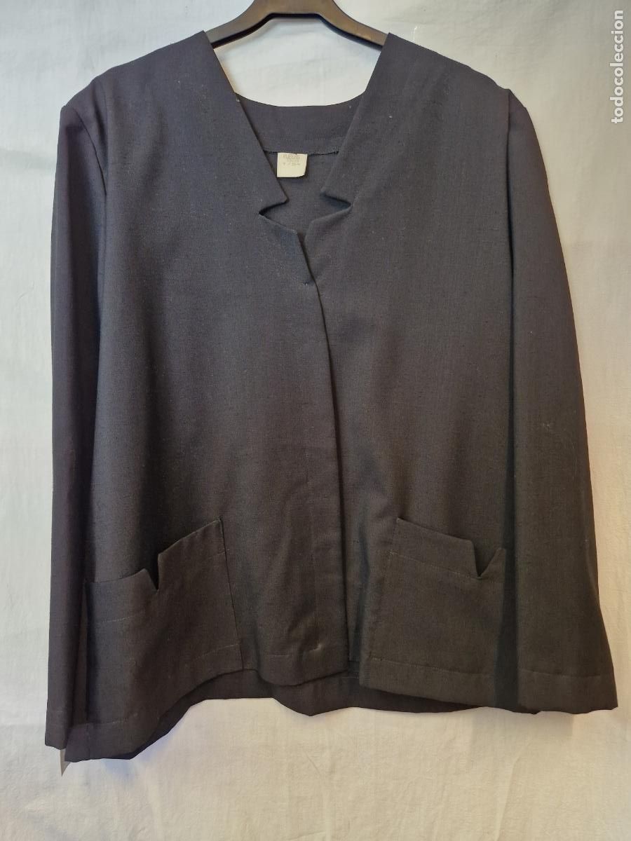 Nuevo: BONITO CARDIGAN PARA MUJER. COLOR NEGRO. TALLA 54. NUEVO