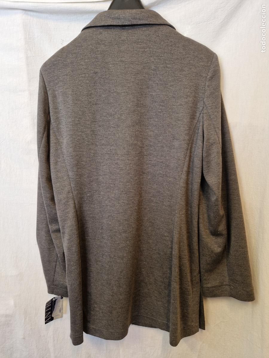 Nuevo: BONITO BLAZERS GRIS PARA MUJER. TALLA 50. NUEVO - Foto 2