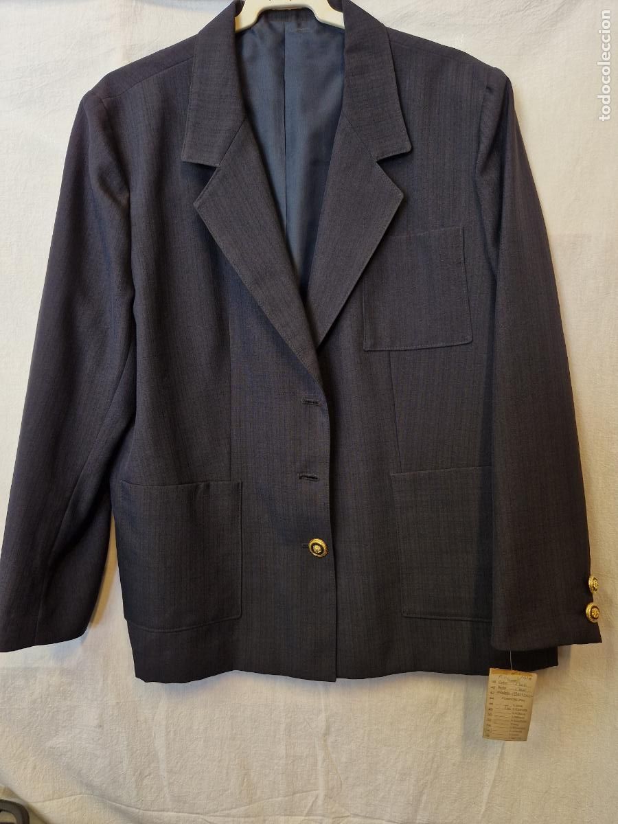 Nuevo: BONITO BLAZERS AZUL PARA MUJER. TALLA 50. NUEVO