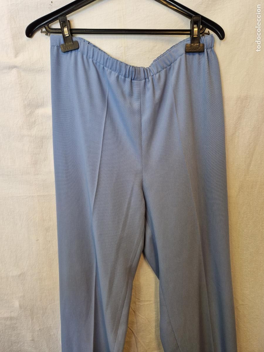 Nuevo: BONITO PANTALON DE TELA PARA MUJER. COLOR AZUL. TALLA 48